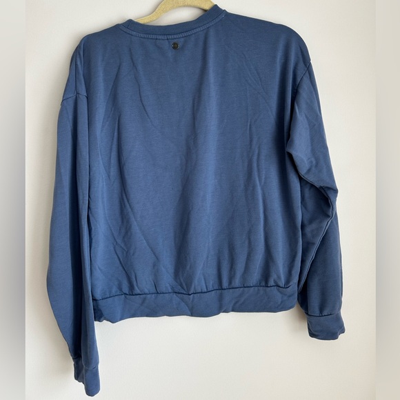 Roxy Blue Crew Sweater Size M - Picture 4 of 5